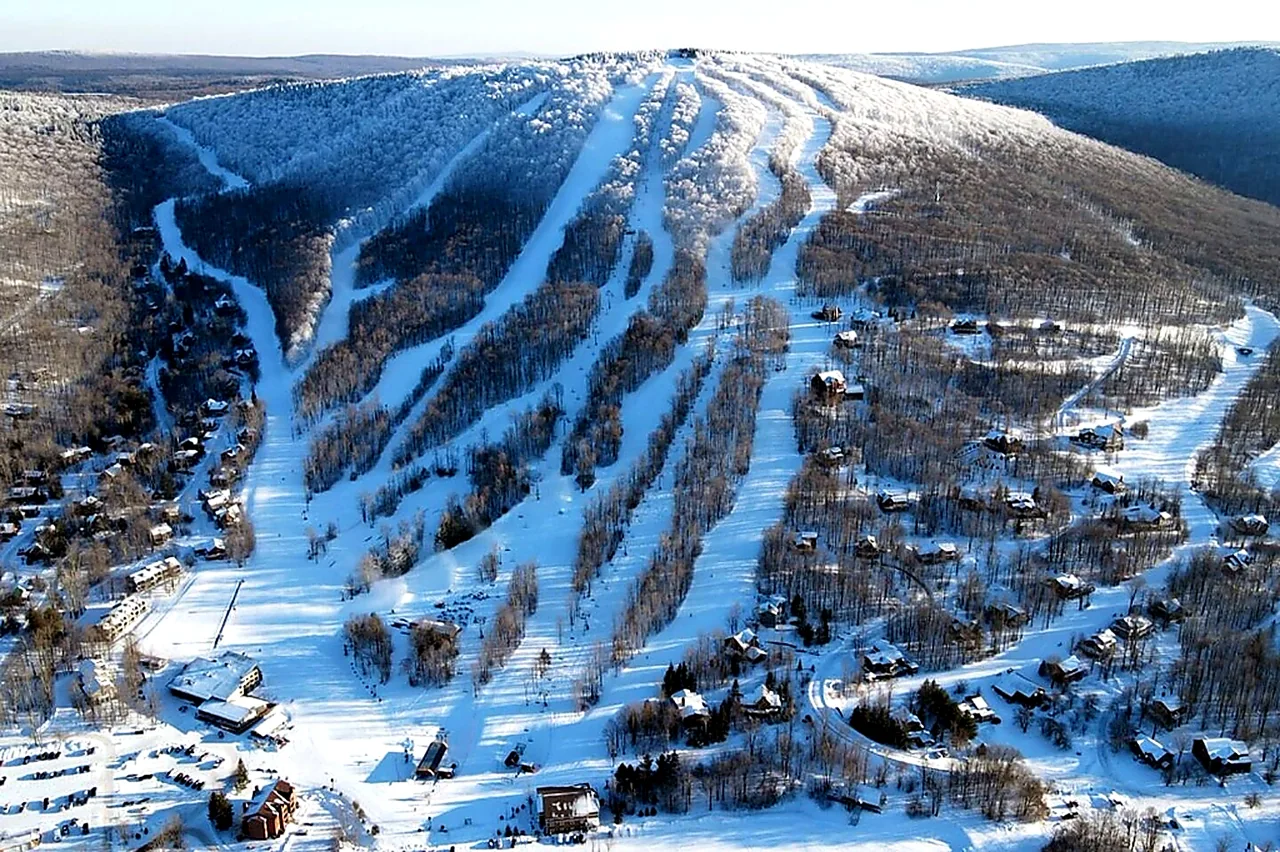 Canaan Valley, WV - High Alpine Snow & Starlit Peaks